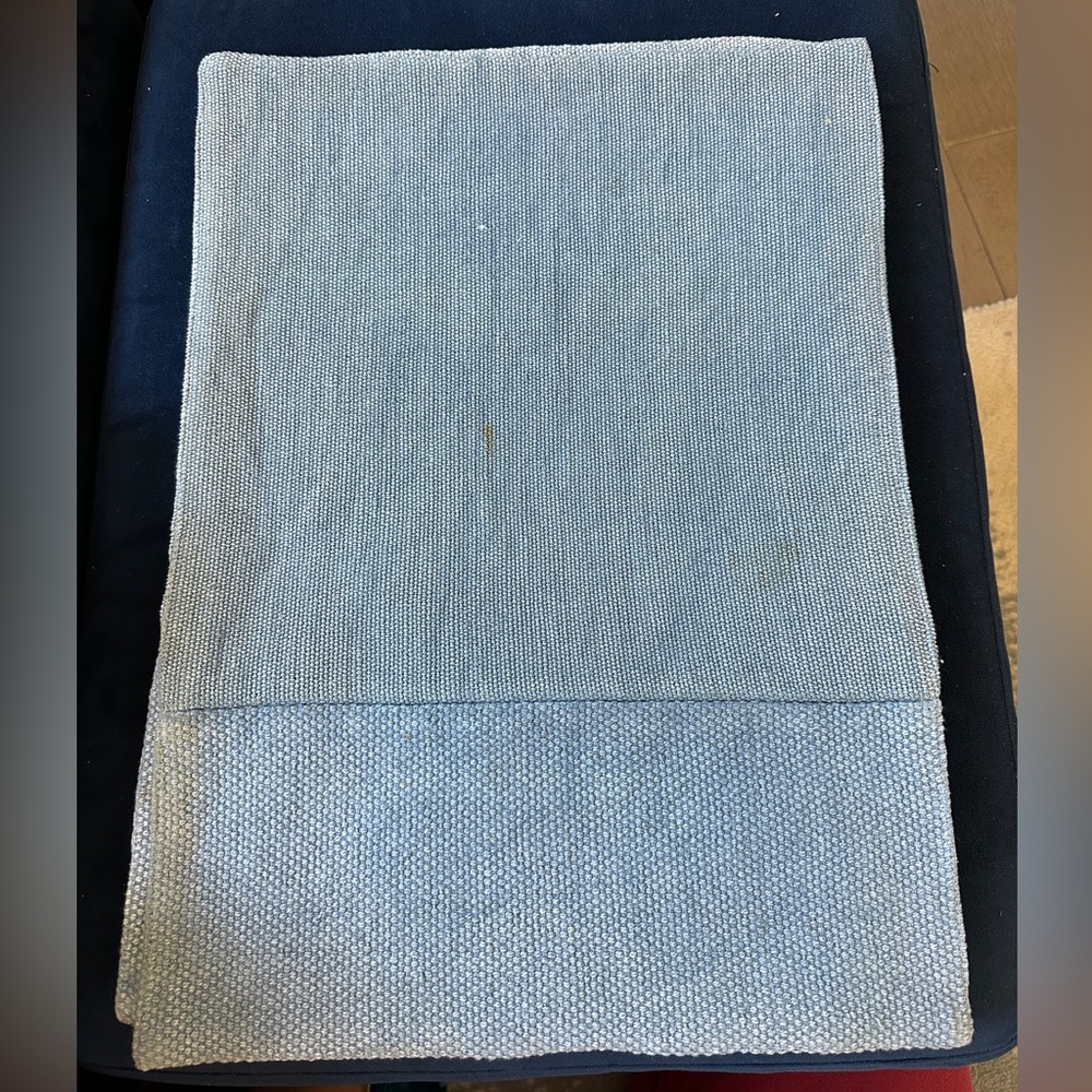 8 west elm 100% cotton blue placemats